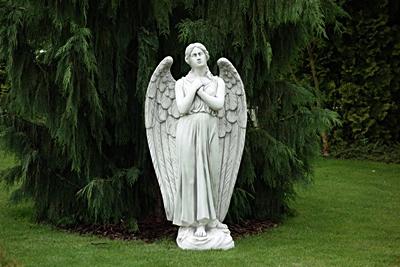 Wysoka figura anioła 140 cm